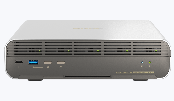 QNAP TBS-h574TX – Thunderbolt 4 All-Flash NASbook